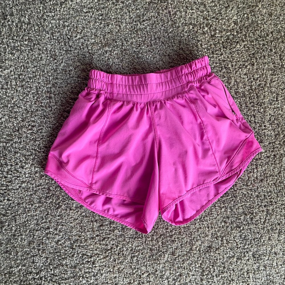 Hotty Hot High-Rise Lined Short 4", size 0